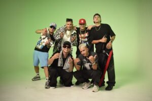 El Negro Tecla reunió a Dj Tao, Pablo Lescano, L-Gante y La T y La M en «Ahí Ahí Remix»