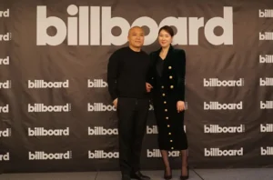 Presidente de Billboard Mike Van celebra el lanzamiento de Billboard Korea