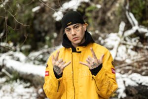 Duki compartió el último bonus track de Antes de Ameri, «Troya»