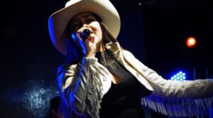 Alanys Lagos inicia su carrera solista con el single «Yo quiero todo contigo»