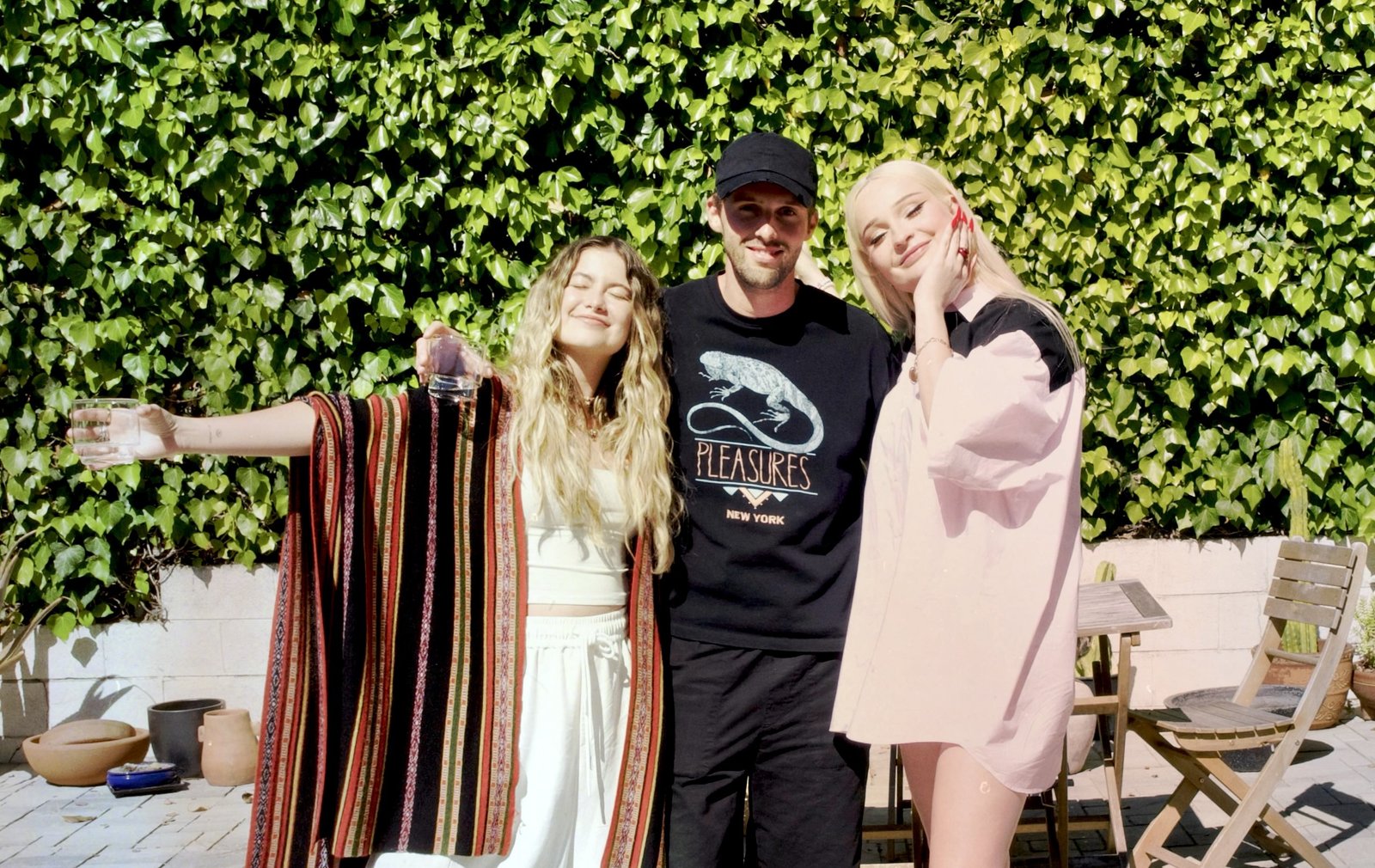 Sofía Reyes y Danna Paola convocan a Kim Petras para lanzar una nueva versión de 