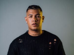 El panameño Boza publicó "Sin sol", su nuevo álbum