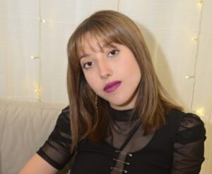 Juli Coelho presenta su primer EP