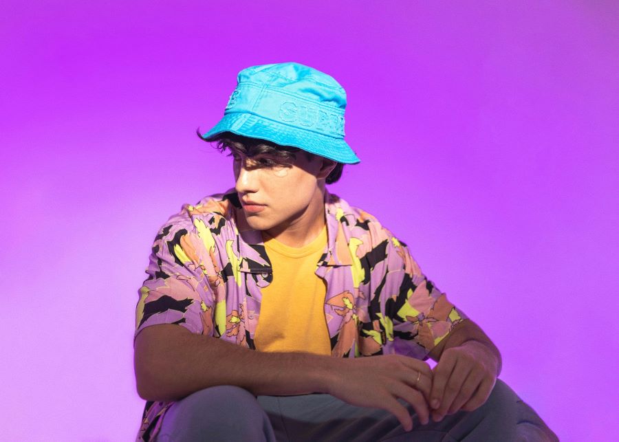 Ulyss presenta su nuevo single y videoclip, “Movimiento”