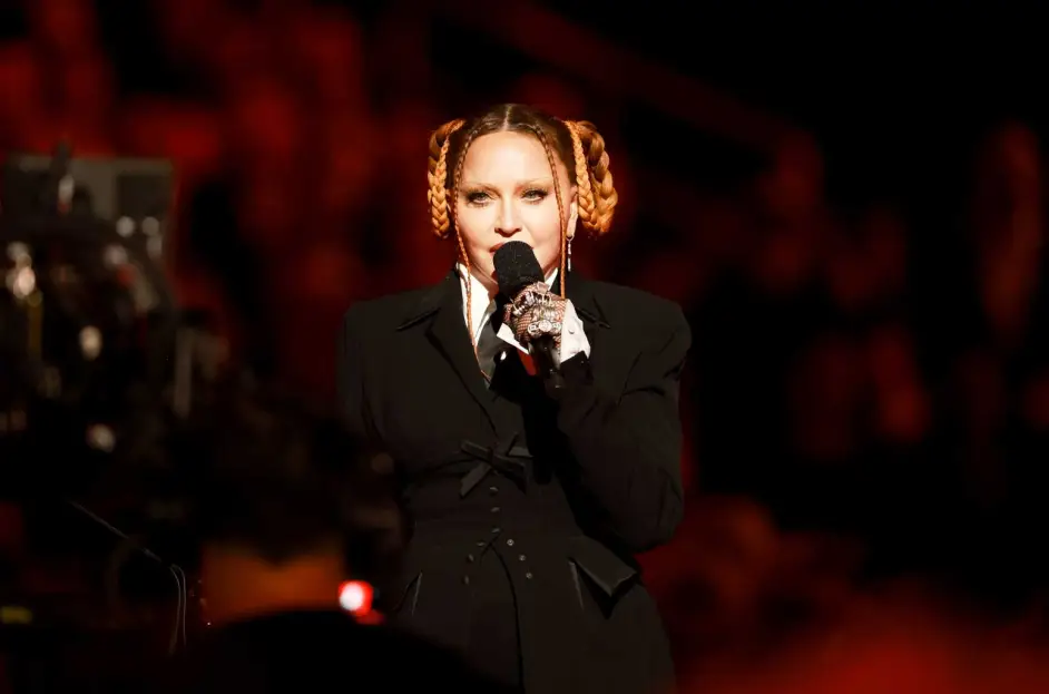 Madonna está en su casa después de la hospitalización