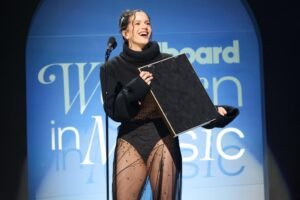 Rosalía, Ivy Queen y Becky G fueron reconocidas en los premios Women in Music de Billboard 2023