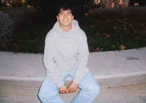 Billboard Argentina Hot 100: Iñigo Quintero llega al Top 10 con «Si no estás»