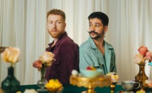 JP Saxe lanza su nuevo single «Moderación» junto a Camilo