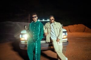 Jhayco y Quevedo apuestan al tema del verano con “Mami chula”