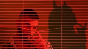 Manuel Turizo regresa al sonido tropical con «Enhorabuena»
