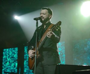 Lucas Sugo: "Lo más hermoso es vivir el arte en su totalidad"