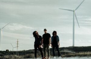 "Your Superman": La evolución de Pinwheel Valley en el indie rock