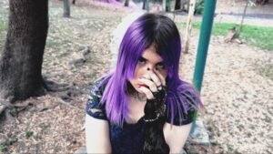 VeucroX: La joven que conquistó la música en solo dos años