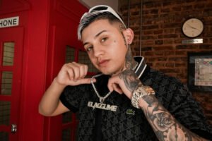 El año de Elaggume: éxito, charts y un giro al RKT