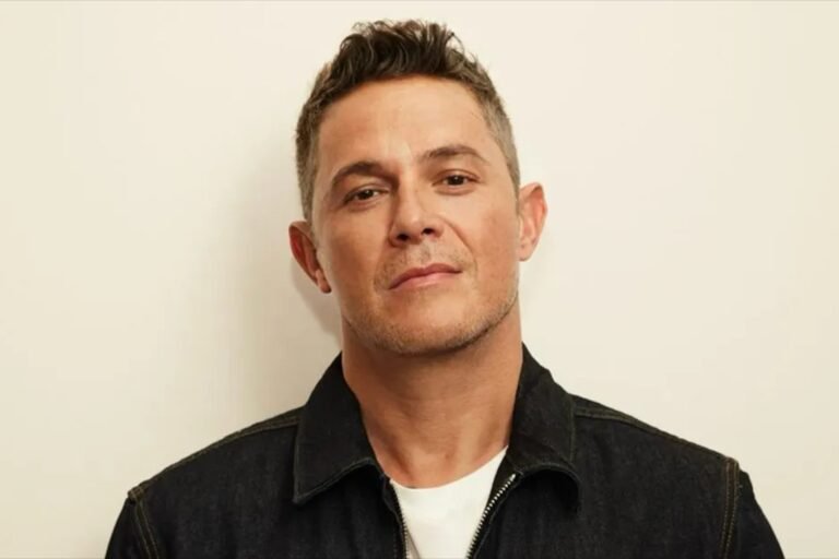 Alejandro Sanz lanza su nuevo proyecto musical '¿Y ahora qué?'