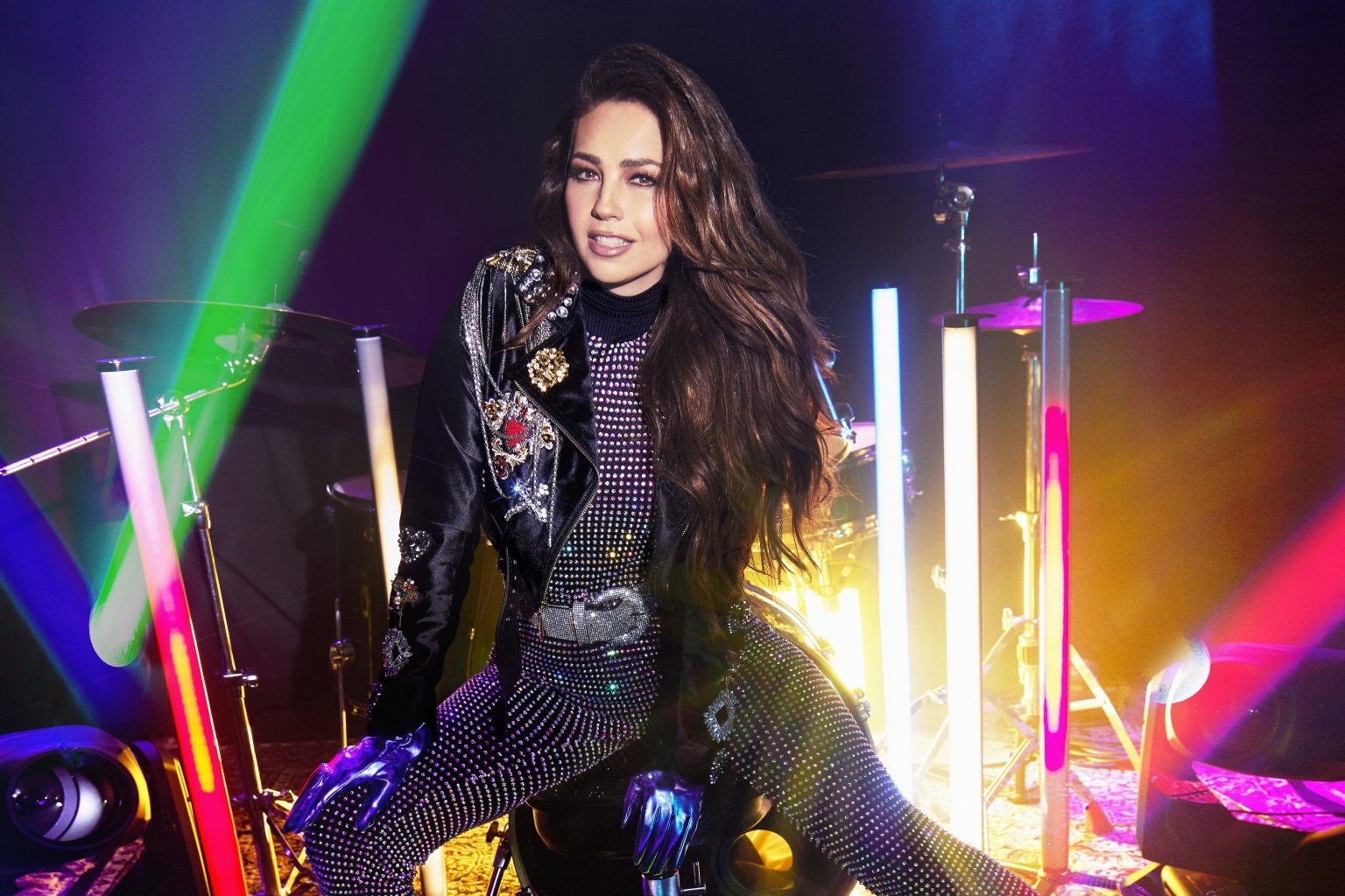 Thalia: Fuerza y autenticidad