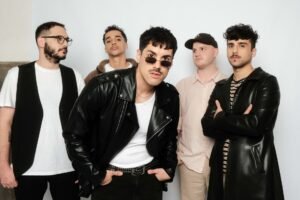 India Bombay adelanta su tercer disco con "Incertidumbre"