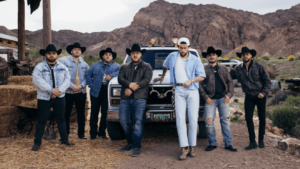 Escuchá la colaboración entre Grupo Frontera y Bad Bunny