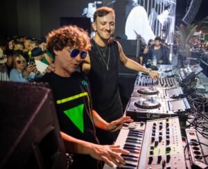 DJ Colyn presentó el remix de "La Pregunta" junto a Diego Tuñón en MUTE de Mar del Plata