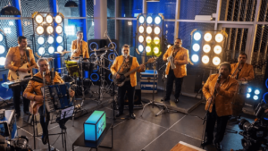 Los Palmeras inauguran la tercera temporada de Full Sessions junto a YPF Serviclub