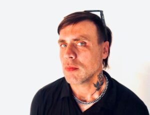 Robbie Finkel: Pasado, presente y futuro del hombre de las mil vidas