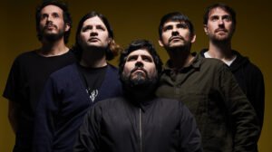 El Mató a un Policía Motorizado lanzó «El universo», cuarto adelanto de su próximo álbum