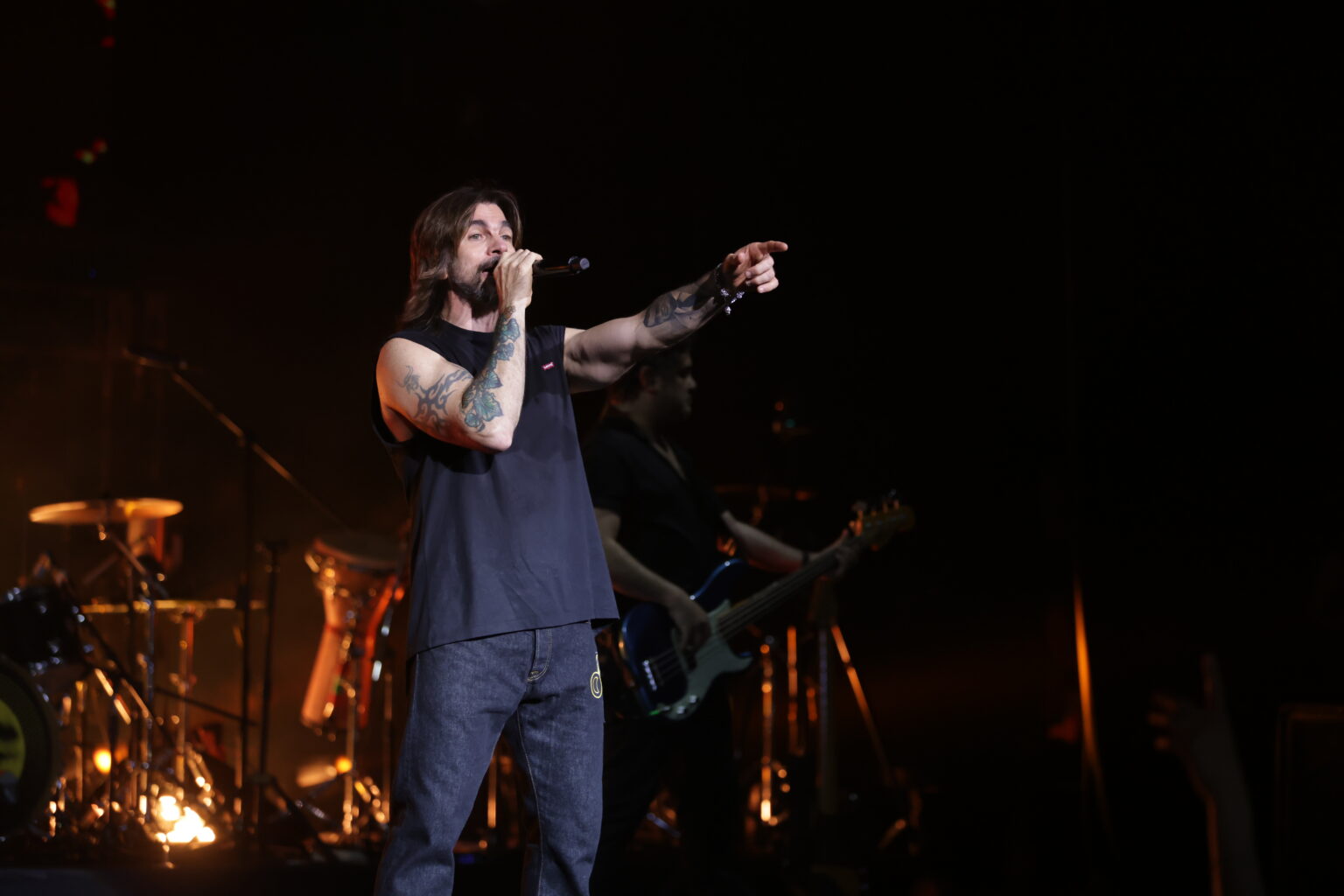 Juanes hizo vibrar al Teatro Gran Rex tras su show en Buenos Aires