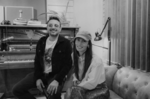 Emi Brancciari presentó «Doce días» junto a Daniela Spalla