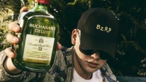 Buchanan’s elige a Bizarrap para su nueva campaña