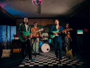 «get U hi*]», lo nuevo de Analog Dog