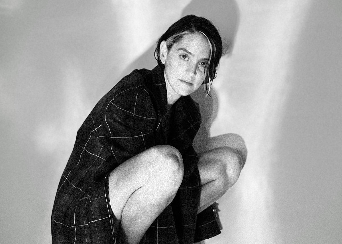 Manuela de las Casas adelanta su nuevo álbum con 