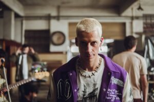 Aukan presentó el single “Prendido Fuego” y anunció un nuevo show