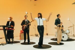 Indios presenta ‘Artificio’, el álbum más ambicioso y enérgico de su carrera