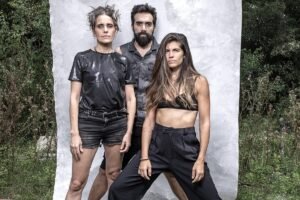 ‘A tres días de la Tierra’, el nuevo álbum de Eruca Sativa