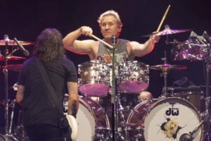 Foo Fighters despide al baterista Josh Freese: «Estoy en shock y decepcionado»