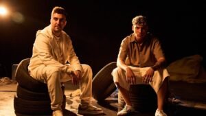 Beret y Diegote iluminan el pop español con «Amaneceres»