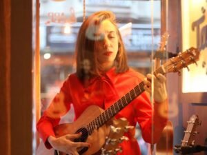 María Ezquiaga invita a una noche llena de música en el Centro Cultural Borges