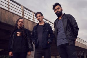 Juan Rosasco en Banda lanza una nueva colaboración junto a Los Tipitos y Juan Subirá