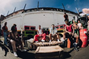 Jombriel enciende la escena con “Fire” junto a Neutro Shorty y DJ Maff