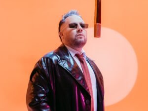 Tony Di Marco presenta “Ella no vino”