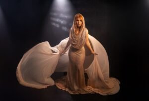 Genesis Díaz de estreno con su nuevo sencillo “Sobreviviré”