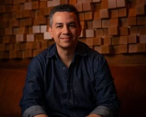 Sal Ojeda: del 'home estudio' familiar a la élite delsonido en Hollywood