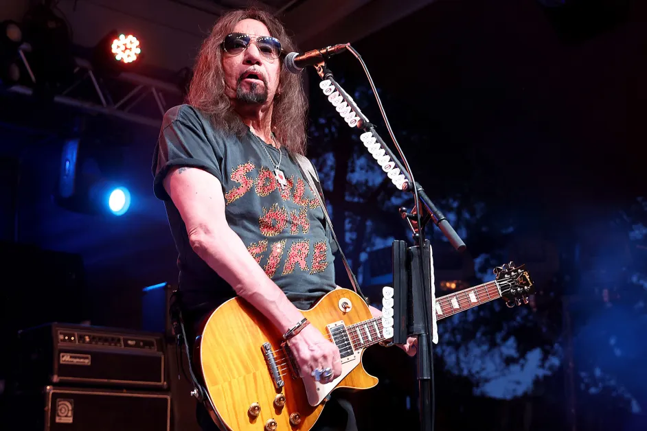 Ace Frehley, guitarrista cofundador de KISS, muere a los 74 años