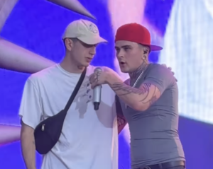 Lit Killah pidió un Beldent en pleno show y terminó cantando con un fan