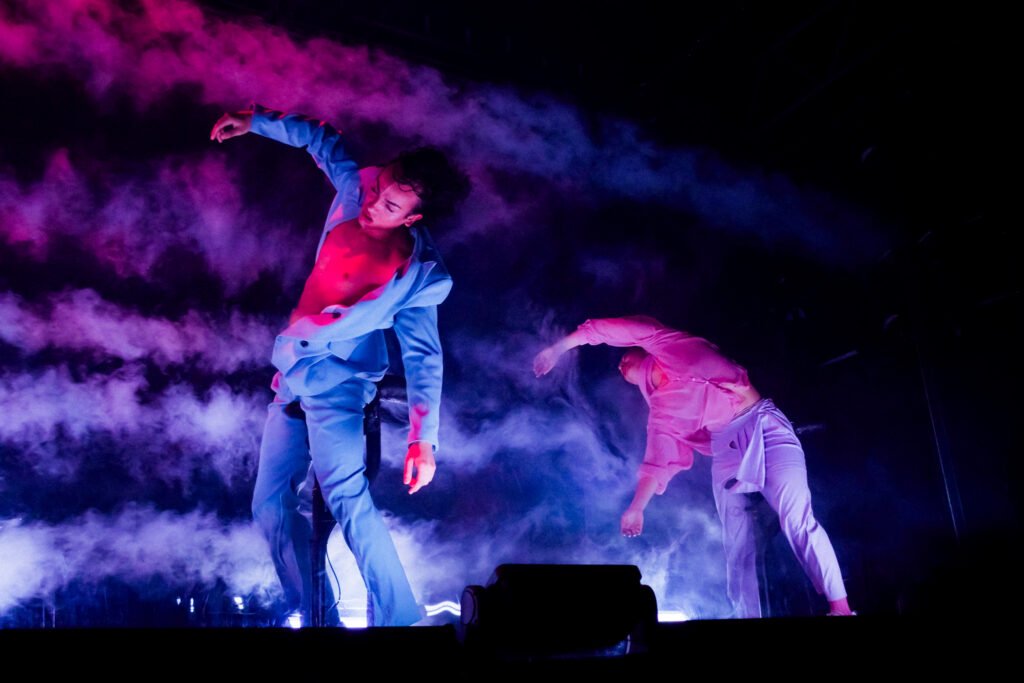 Fuerza Bruta por @pilarmmiranda