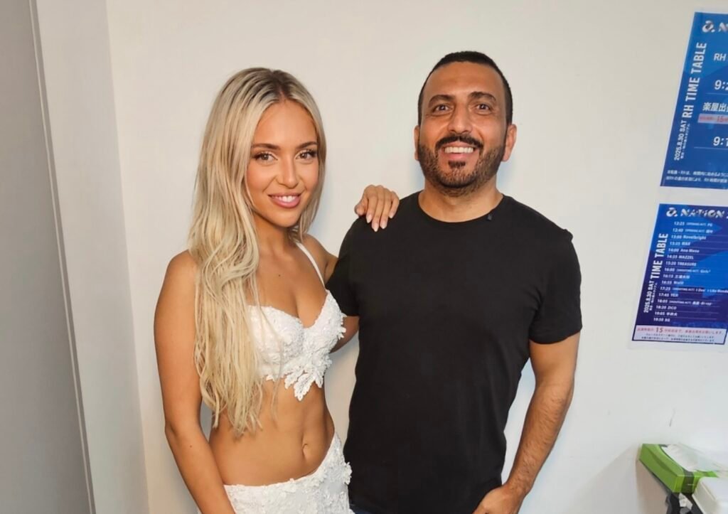 Eduardo Basagaña junto a Ana Mena