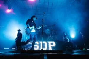 Sueño de Pescado llega a Arena Sur para despedir el año con "Ladrones del Silencio"