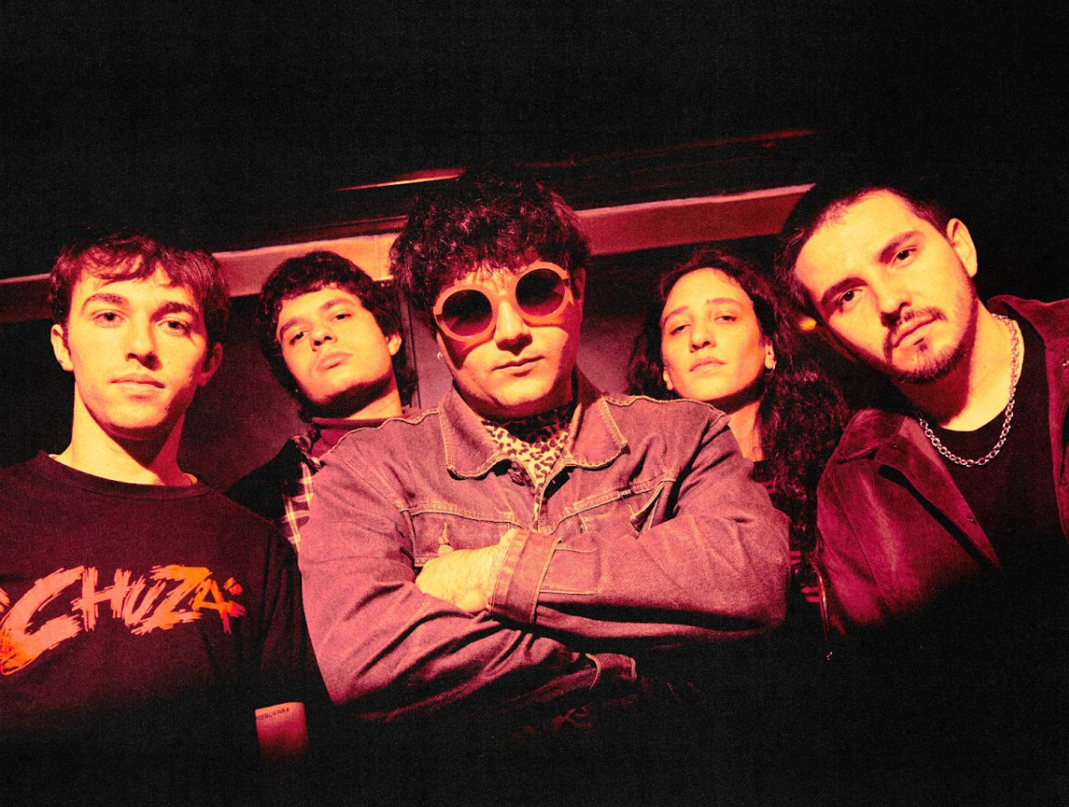 Posguerra adelanta su próximo disco con “Tu Misterio”