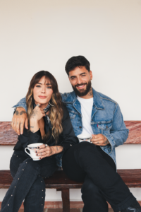 Maluma y Kany García celebran la pasión y la conexión cultural en "1+1"