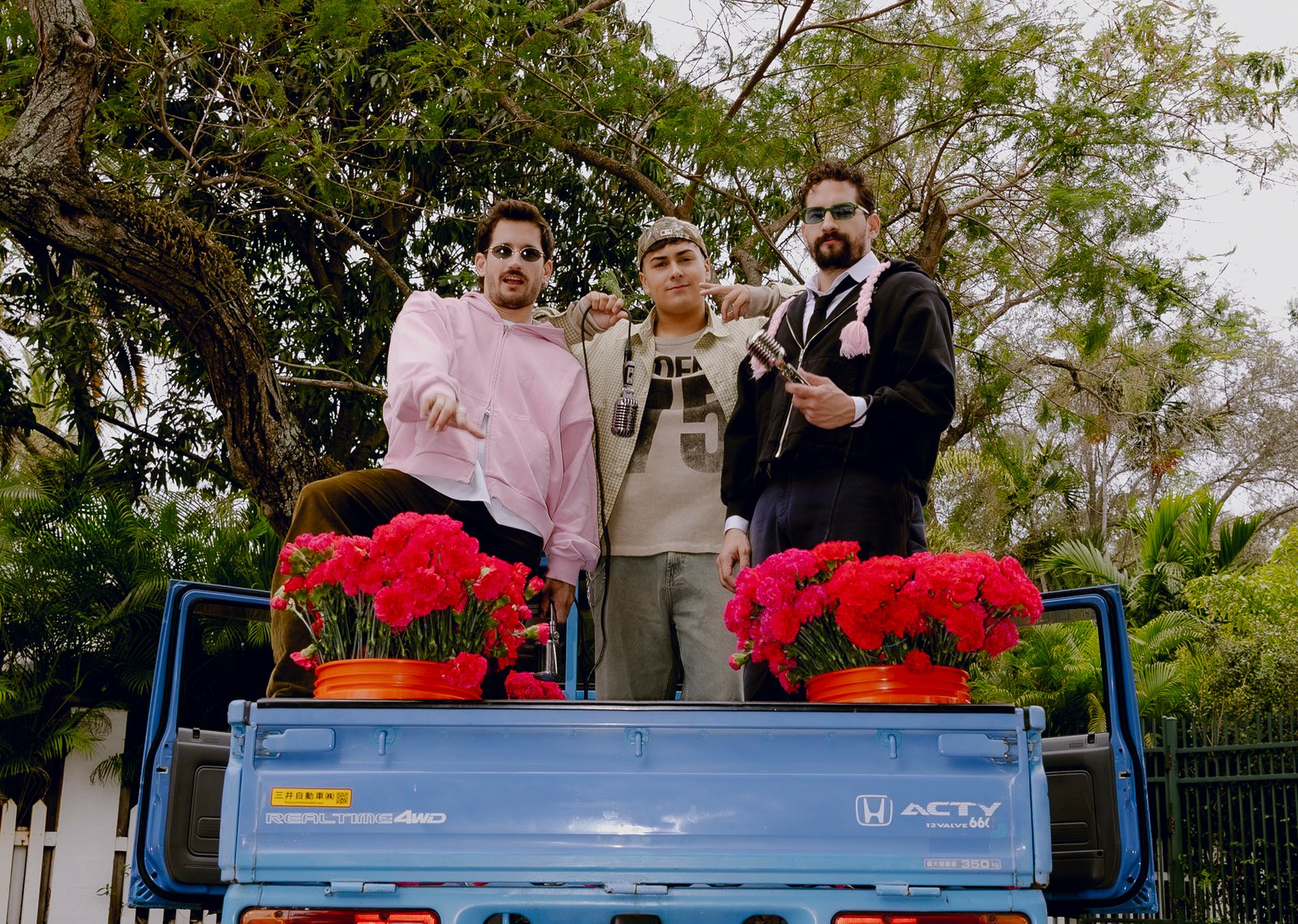 Lanzamientos destacados de la semana: Max Carra, Mau y Ricky, Ana Tijoux y más